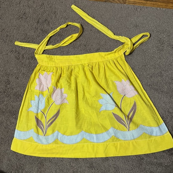 Vintage Apron-Bright Yellow Floral with Mini Polka Dot Print-EUC - Picture 11 of 12